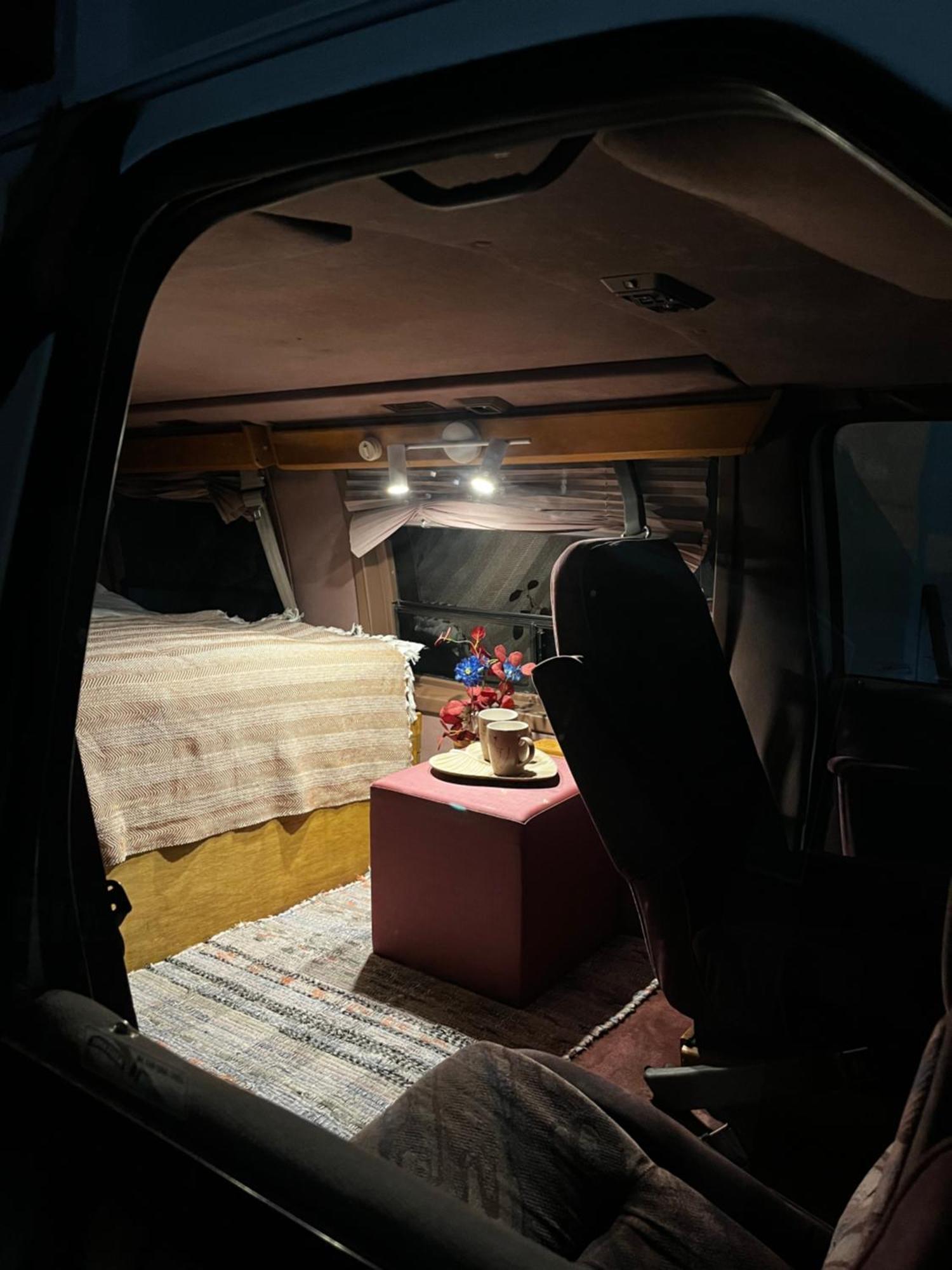 Urban Van Glamping Riga Exterior foto