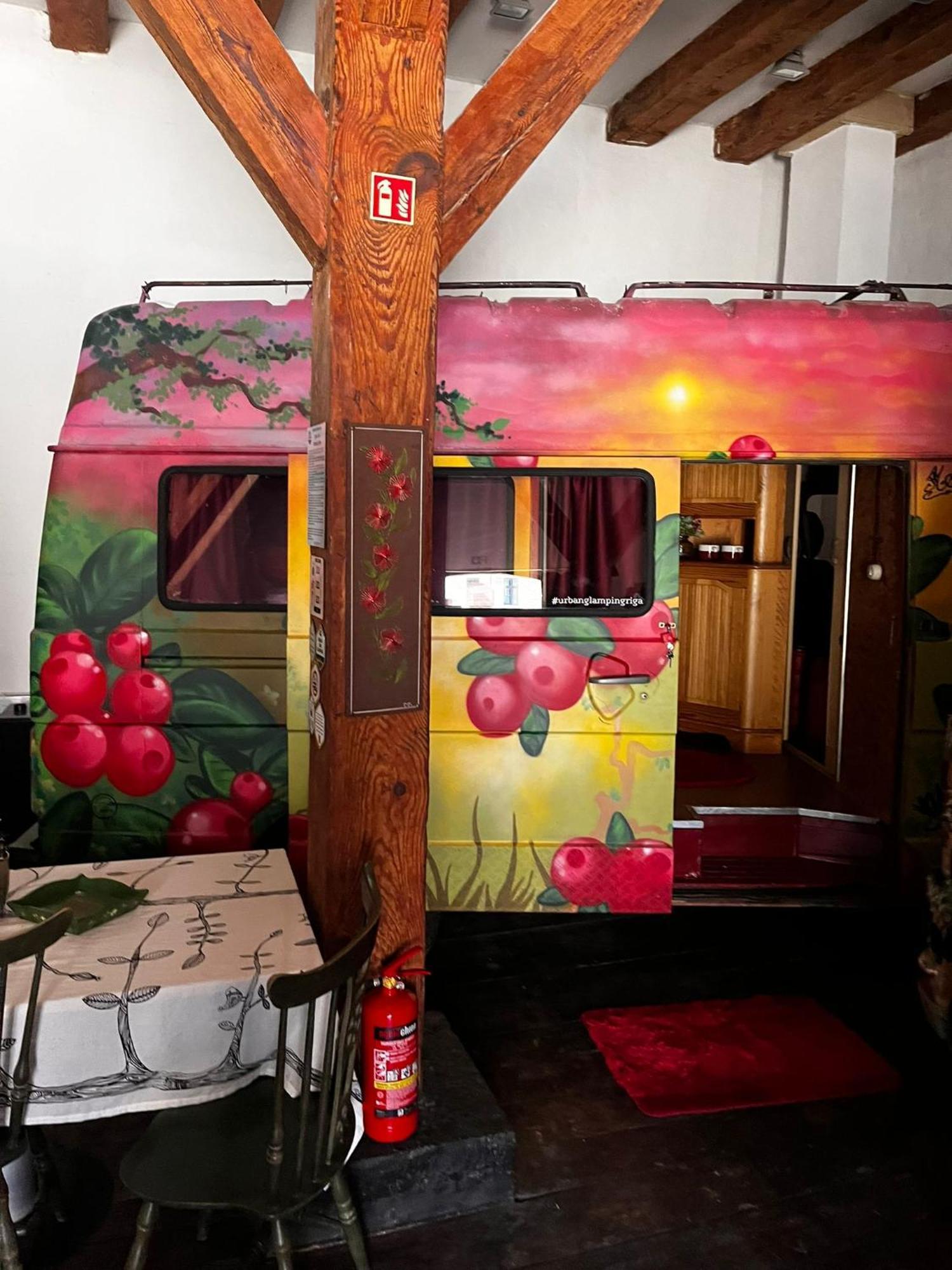 Urban Van Glamping Riga Exterior foto